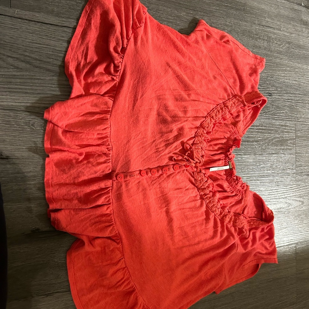 ❤️Free People Vibrant Red Ruffled Blouse❤️